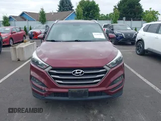 2016 Hyundai Tucson SE z VIN KM8J3CA47GU211841, wystawiony jako IAAI lot #42465483 z przebiegiem 140 666 mil mil oraz . Historia ofert i sprzedaży dostępna na DreamBid. Obrazek 12.