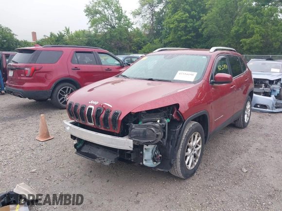 2016 Jeep Cherokee Latitude z VIN 1C4PJMCB4GW206011, wystawiony jako IAAI lot #42354190 z przebiegiem 123 474 mil mil oraz . Historia ofert i sprzedaży dostępna na DreamBid. Obrazek 2.