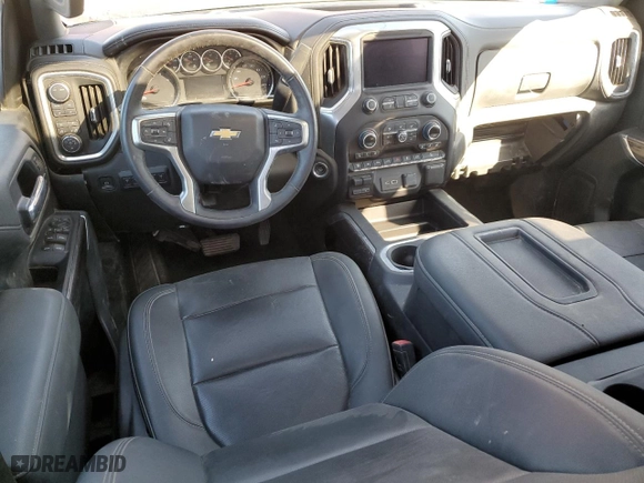 2022 Chevrolet Silverado 2500HD LTZ with VIN 1GC4YPEY2NF260079, listed as a Copart auction lot 49310065 with 31,949 mi miles and Salvage Title. Bid and sale history available at carsss.com. Image 8.