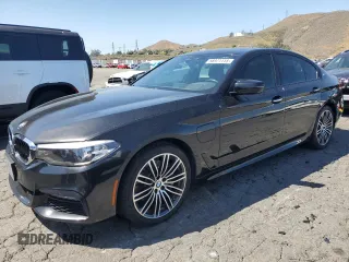 2018 BMW 5 Series 530e z VIN WBAJA9C53JB251434, wystawiony jako Copart lot #56971115 z przebiegiem 225 345 mil mil oraz Czysty tytuł • Clean title. Historia ofert i sprzedaży dostępna na DreamBid. Obrazek 1.
