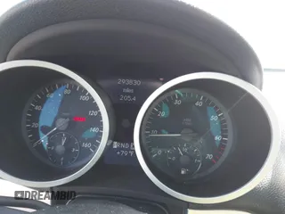 2007 Mercedes-Benz SLK 350 with VIN WDBWK56F47F151457, listed as a IAAI auction lot 42048505 with 293,830 mi miles and . Bid and sale history available at DreamBid. Image 7.