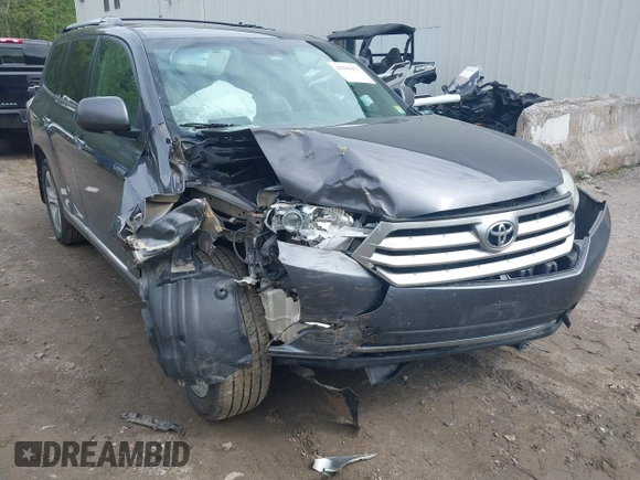2013 Toyota Highlander Limited z VIN 5TDDK3EH0DS221967, wystawiony jako IAAI lot #42306472 z przebiegiem 198 316 mil mil oraz . Historia ofert i sprzedaży dostępna na DreamBid. Obrazek 6.