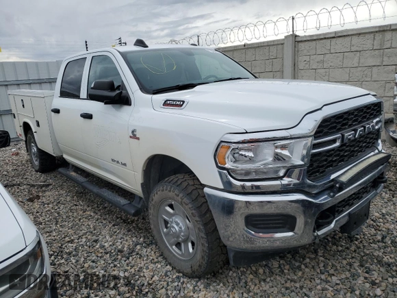 2022 Ram 3500 Tradesman with VIN 3C63R3GL7NG277002, listed as a Copart auction lot 72639464 with 33,137 mi miles and Salvage Title. Bid and sale history available at carsss.com. Image 4.