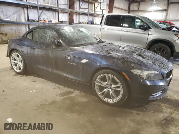 2009 BMW Z4 sDrive30i with VIN WBALM53559E160782, listed as a Copart auction lot 84019154 with 46,228 mi miles and Salvage Title. Bid and sale history available at carsss.com. Image 4.