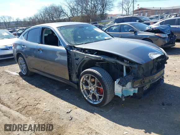 2018 Infiniti Q70 Luxe with VIN JN1BY1AR6JM220065, listed as a IAAI auction lot 41665033 with 135,905 mi miles and . Bid and sale history available at DreamBid. Image 1.