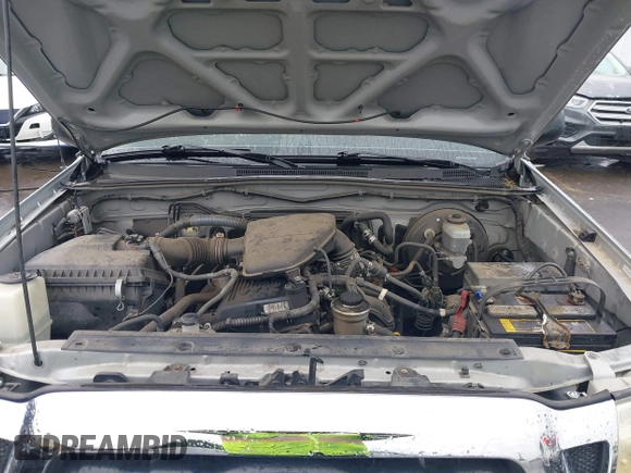 2006 Toyota Tacoma with VIN 5TETX22NX6Z243465, listed as a IAAI auction lot 41980067 with 235,174 mi miles and . Bid and sale history available at DreamBid. Image 10.