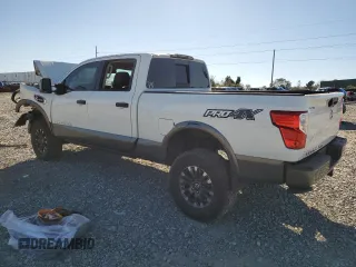 2018 Nissan Titan XD PRO-4X with VIN 1N6BA1F40JN539063, listed as a Copart auction lot 75825304 with 0 mi miles and Salvage Title. Bid and sale history available at carsss.com. Image 2.