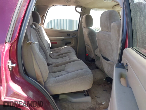 2004 Chevrolet Tahoe LS z VIN 1GNEC13V24R236605, wystawiony jako IAAI lot #41872398 z przebiegiem Nie podano mil oraz . Historia ofert i sprzedaży dostępna na DreamBid. Obrazek 8.