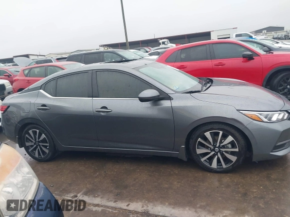 2022 Nissan Sentra SV z VIN 3N1AB8CV9NY259218, wystawiony jako IAAI lot #42184287 z przebiegiem 42 832 mil mil oraz . Historia ofert i sprzedaży dostępna na DreamBid. Obrazek 13.