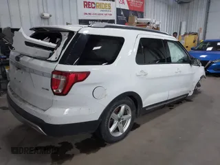 2016 Ford Explorer XLT with VIN 1FM5K8DH1GGC71922, listed as a IAAI auction lot 41208526 with 116,884 mi miles and . Bid and sale history available at DreamBid. Image 4.
