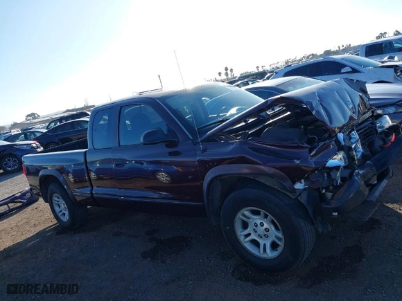 2004 Dodge Dakota with VIN 1D7GL12K94S663514, listed as a IAAI auction lot 41515696 with 122,136 mi miles. Bid and sale history available at carsss.com. Image 14.