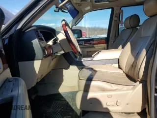 2006 Lincoln Navigator Luxury with VIN 5LMFU28506LJ04076, listed as a Copart auction lot 79187754 with 116,638 mi miles and Salvage Title. Bid and sale history available at carsss.com. Image 7.