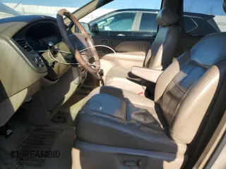 2001 Toyota Sienna LE with VIN 4T3ZF13C91U325132, listed as a Copart auction lot 52821605 with 382,472 mi miles and Salvage Title. Bid and sale history available at carsss.com. Image 7.