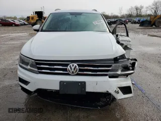 2021 Volkswagen Tiguan S z VIN 3VV0B7AX3MM013859, wystawiony jako Copart lot #51745945 z przebiegiem 100 240 mil mil oraz Szkoda całkowita • Salvage title. Historia ofert i sprzedaży dostępna na DreamBid. Obrazek 5.