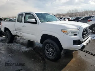 2016 Toyota Tacoma SR z VIN 5TFSX5EN9GX044179, wystawiony jako Copart lot #45504835 z przebiegiem 101 000 mil mil oraz Szkoda całkowita • Salvage title. Historia ofert i sprzedaży dostępna na DreamBid. Obrazek 4.