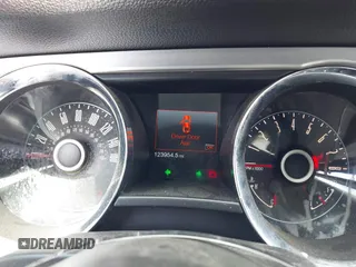 2014 Ford Mustang V6 with VIN 1ZVBP8EM2E5213487, listed as a IAAI auction lot 42183116 with 123,954 mi miles and . Bid and sale history available at DreamBid. Image 7.