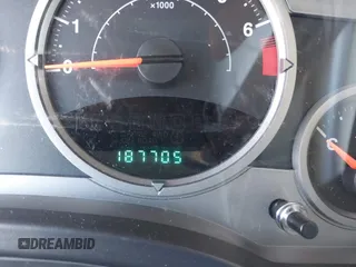 2007 Jeep Patriot Limited с VIN 1J8FF48W47D424723, выставлен на аукционе IAAI как лот 42266863 с пробегом 187 705 миль миль и . История ставок и продаж доступна на DreamBid. Изображение 15.
