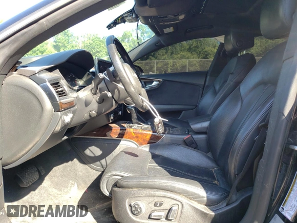 2017 Audi A7 Prestige with VIN WAU22AFC9HN028255, listed as a Copart auction lot 61377564 with 82,312 mi miles and Salvage Title. Bid and sale history available at carsss.com. Image 7.