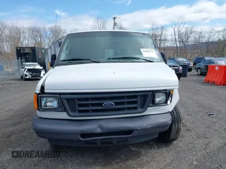 2006 Ford Econoline Cargo with VIN 1FTRE14W16DA52672, listed as a IAAI auction lot 41849776 with 200,276 mi miles. Bid and sale history available at carsss.com. Image 12.