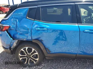 2024 Jeep Compass Limited z VIN 3C4NJDCN4RT593203, wystawiony jako Copart lot #54519135 z przebiegiem 15 804 mil mil oraz Szkoda całkowita • Salvage title. Historia ofert i sprzedaży dostępna na DreamBid. Obrazek 11.
