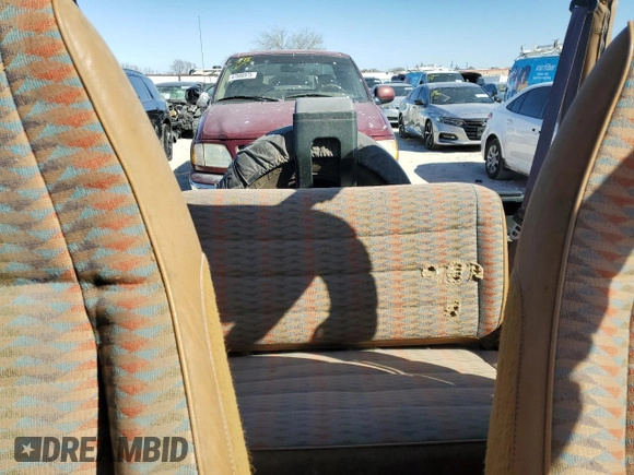 1995 Jeep Wrangler S with VIN 1J4FY19P3SP275035, listed as a Copart auction lot 46735415 with 139,755 mi miles and Clean Title. Bid and sale history available at carsss.com. Image 10.