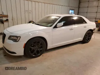 2021 Chrysler 300 with VIN 2C3CCABG0MH585799, listed as a Copart auction lot 46039175 with 103,764 mi miles and Salvage Title. Bid and sale history available at carsss.com. Image 1.