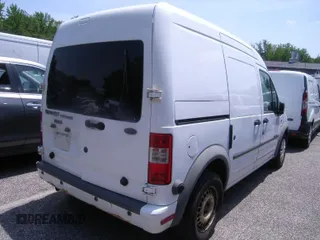 2011 Ford Transit Connect XLT z VIN NM0LS7DN0BT061059, wystawiony jako IAAI lot #42631403 z przebiegiem 263 787 mil mil oraz . Historia ofert i sprzedaży dostępna na DreamBid. Obrazek 1.