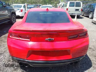 2018 Chevrolet Camaro 1LT with VIN 1G1FB1RSXJ0191855, listed as a IAAI auction lot 42031090 with 165,854 mi miles and . Bid and sale history available at carsss.com. Image 16.