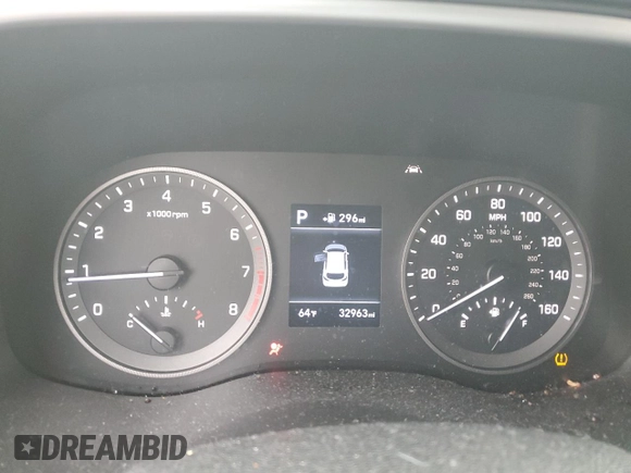 2020 Hyundai Tucson SEL with VIN KM8J3CAL0LU172446, listed as a Copart auction lot 63613235 with 32,963 mi miles and Salvage title. Bid and sale history available at DreamBid. Image 9.