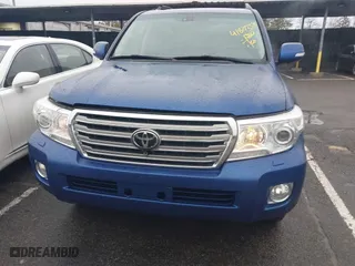 2015 Toyota Land Cruiser with VIN JTMHY7AJXF4032502, listed as a IAAI auction lot 41821254 with 116,722 mi miles. Bid and sale history available at carsss.com. Image 6.