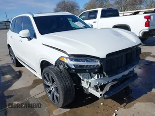2022 Volvo XC90 Inscription with VIN YV4A22PL6N1828806, listed as a IAAI auction lot 41262433 with 56,904 mi miles and . Bid and sale history available at DreamBid. Image 1.