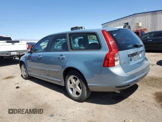 2008 Volvo V50 2.5T R-Design with VIN YV1MJ672482394914, listed as a Copart auction lot 49704865 with 166,648 mi miles and Clean Title. Bid and sale history available at carsss.com. Image 2.