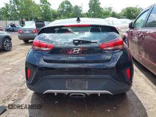 2019 Hyundai Veloster Premium с VIN KMHTG6AF1KU003446, выставлен на аукционе IAAI как лот 42551823 с пробегом 93 296 миль миль и . История ставок и продаж доступна на DreamBid. Изображение 16.