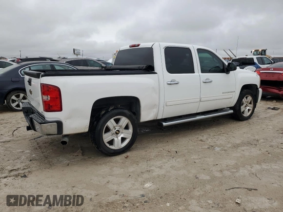 2009 Chevrolet Silverado 1500 LT with VIN 3GCEC23069G275627, listed as a Copart auction lot 44006045 with 240,024 mi miles and Clean Title. Bid and sale history available at carsss.com. Image 3.