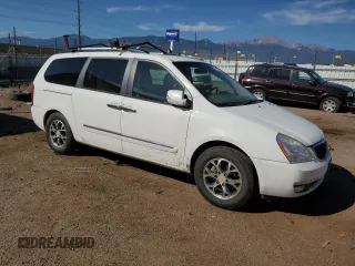 2014 Kia Sedona EX with VIN KNDMH4C78E6542428, listed as a Copart auction lot 71250904 with 137,981 mi miles and Clean Title. Bid and sale history available at carsss.com. Image 4.