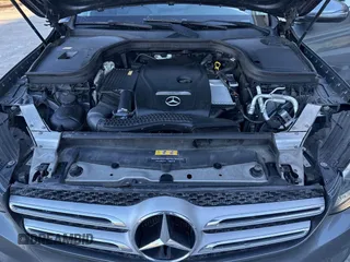 2016 Mercedes-Benz GLC with VIN WDC0G4KB8GF019995, listed as a IAAI auction lot 41654638 with 143,829 mi miles. Bid and sale history available at carsss.com. Image 10.