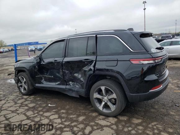 2023 Jeep Grand Cherokee Limited with VIN 1C4RJHBG9PC533597, listed as a Copart auction lot 55617695 with 32,085 mi miles and Non repairable. Bid and sale history available at DreamBid. Image 2.