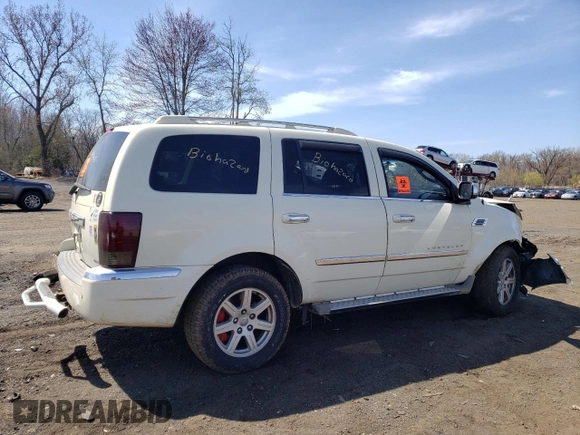 2008 Chrysler Aspen Limited z VIN 1A8HW58NX8F142131, wystawiony jako Copart lot #52396535 z przebiegiem Nie podano mil oraz Szkoda całkowita • Salvage title. Historia ofert i sprzedaży dostępna na DreamBid. Obrazek 3.
