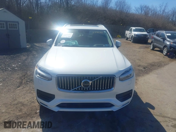 2021 Volvo XC90 Momentum with VIN YV4A221K5M1677620, listed as a IAAI auction lot 41753517 with 67,000 mi miles. Bid and sale history available at carsss.com. Image 12.