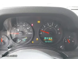 2008 Jeep Wrangler Unlimited X with VIN 1J4GA39158L529523, listed as a IAAI auction lot 41979992 with 304,641 mi miles. Bid and sale history available at carsss.com. Image 15.