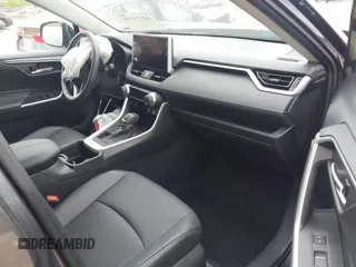 2024 Toyota RAV4 XLE Premium z VIN 2T3A1RFV9RC411142, wystawiony jako IAAI lot #42319590 z przebiegiem 18 585 mil mil oraz . Historia ofert i sprzedaży dostępna na DreamBid. Obrazek 5.