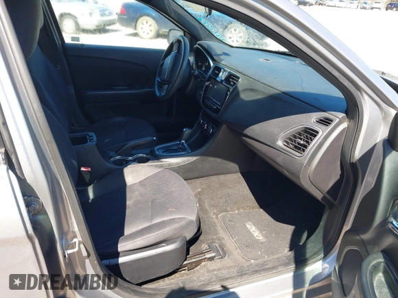 2013 Chrysler 200 LX with VIN 1C3CCBAB2DN560552, listed as a IAAI auction lot 41821028 with 179,085 mi miles. Bid and sale history available at carsss.com. Image 5.