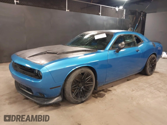 2016 Dodge Challenger R/T Scat Pack with VIN 2C3CDZFJ8GH279312, listed as a IAAI auction lot 41922402 with 21,168 mi miles and . Bid and sale history available at DreamBid. Image 19.