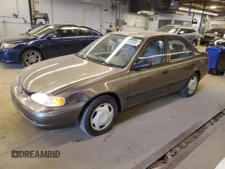 2000 Chevrolet Prizm z VIN 1Y1SK528XYZ429393, wystawiony jako Copart lot #46506584 z przebiegiem 78 028 mil mil oraz Tytuł czysty. Historia ofert i sprzedaży dostępna na DreamBid. Obrazek 1.