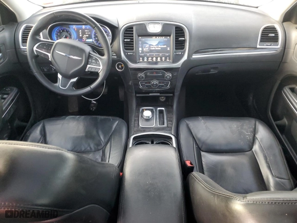2016 Chrysler 300 Limited with VIN 2C3CCAAG0GH243694, listed as a Copart auction lot 43915925 with 183,071 mi miles and Salvage Title. Bid and sale history available at carsss.com. Image 8.