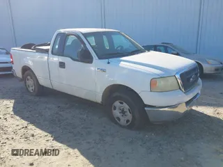 2004 Ford F-150 XL with VIN 1FTRF12W74NC52818, listed as a IAAI auction lot 41807293 with 291,166 mi miles. Bid and sale history available at carsss.com. Image 1.