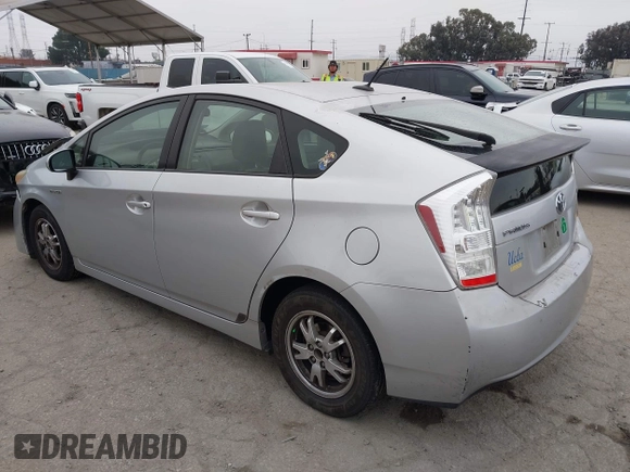 2011 Toyota Prius I with VIN JTDKN3DU5B0261149, listed as a IAAI auction lot 42041188 with 190,787 mi miles. Bid and sale history available at carsss.com. Image 3.