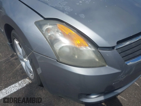 2008 Nissan Altima SE z VIN 1N4BL21E88N436802, wystawiony jako IAAI lot #42197865 z przebiegiem 173 898 mil mil oraz . Historia ofert i sprzedaży dostępna na DreamBid. Obrazek 6.