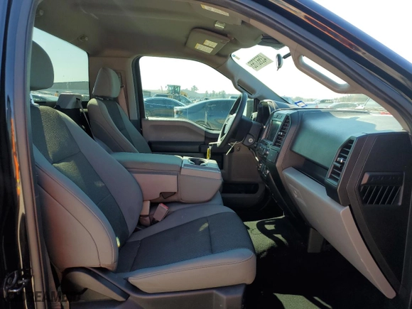2019 Ford F-150 XL with VIN 1FTMF1C54KKE76000, listed as a Copart auction lot 43563765 with 52,601 mi miles and Salvage Title. Bid and sale history available at carsss.com. Image 10.