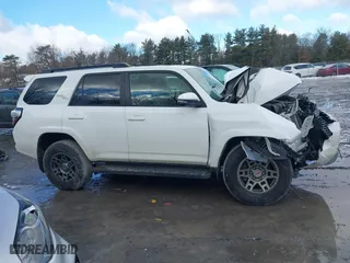2019 Toyota 4Runner SR5 with VIN JTEBU5JR2K5647749, listed as a IAAI auction lot 41669287 with 120,772 mi miles. Bid and sale history available at carsss.com. Image 13.